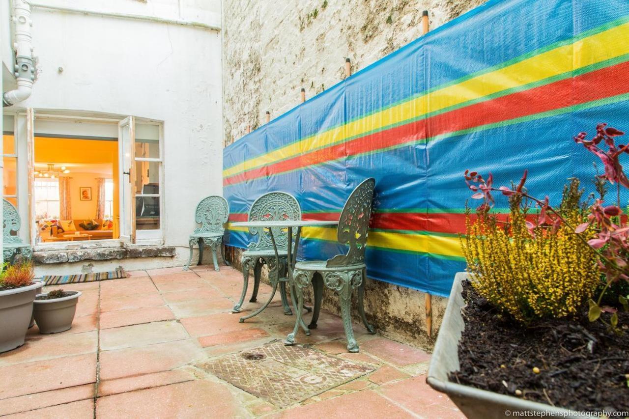 Apartment Seafront With Garden *
